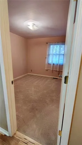 $285,000 | 13500 Pioneer Drive, Bonner Springs, KS 66012