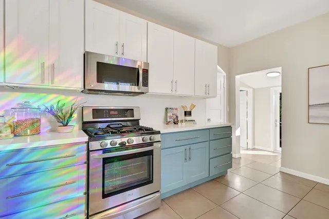 $927,000 | 735 Apgar Street, Oakland, CA 94609