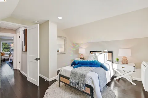 $828,000 | 735 Apgar Street, Oakland, CA 94609