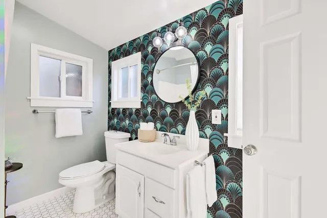 $927,000 | 735 Apgar Street, Oakland, CA 94609