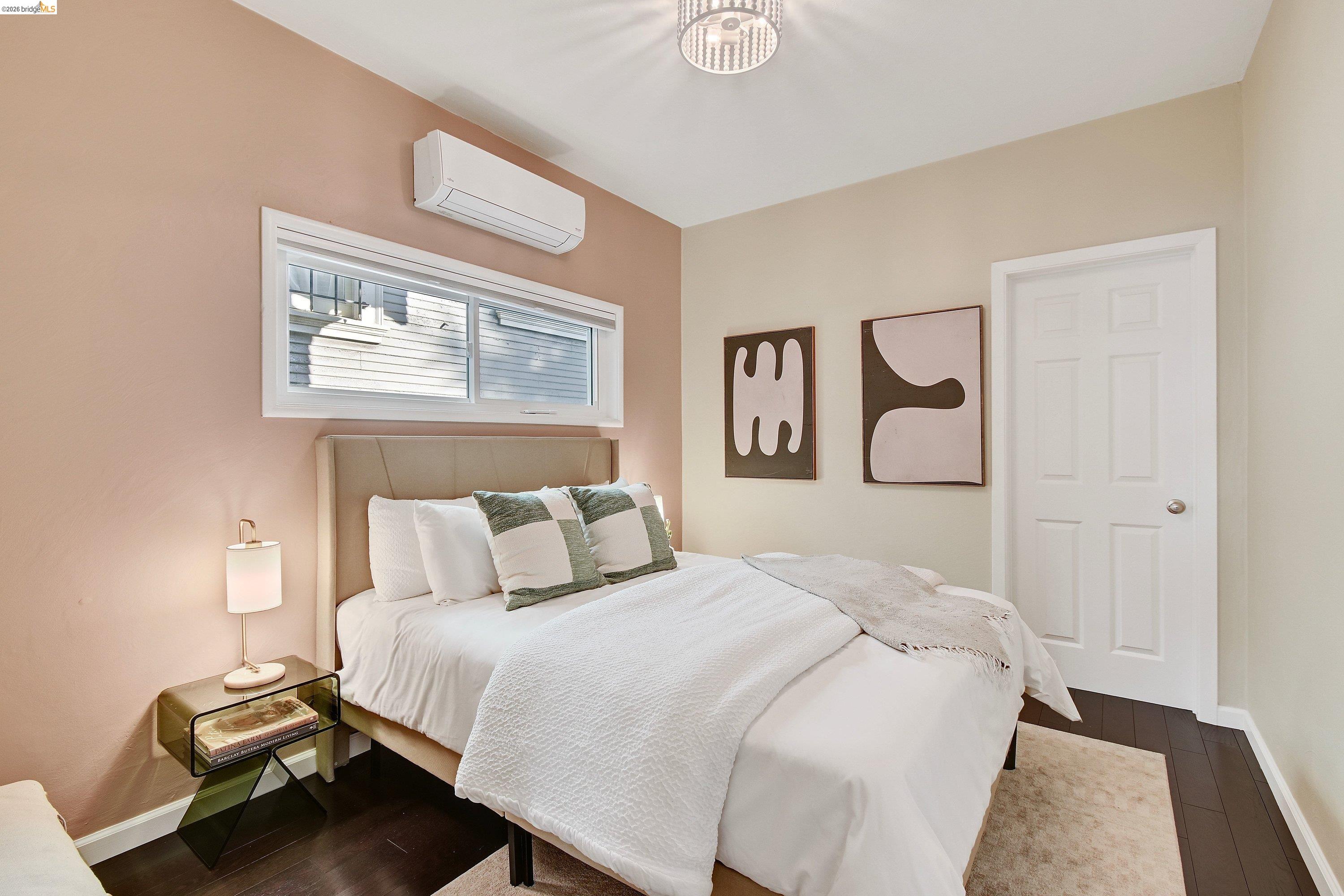 735 Apgar Street Oakland, CA 94609 - Photo 18 of 33