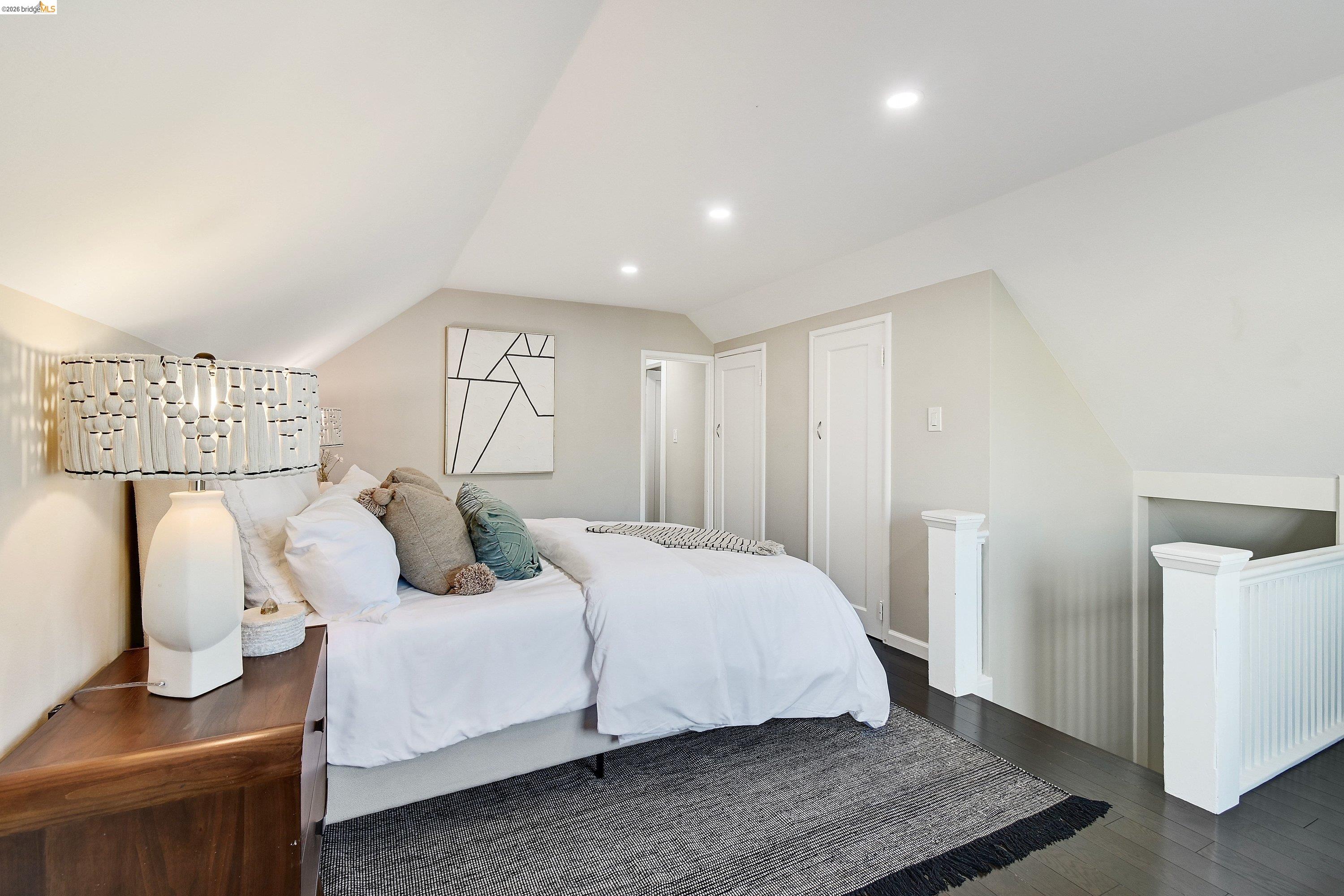 735 Apgar Street Oakland, CA 94609 - Photo 28 of 33