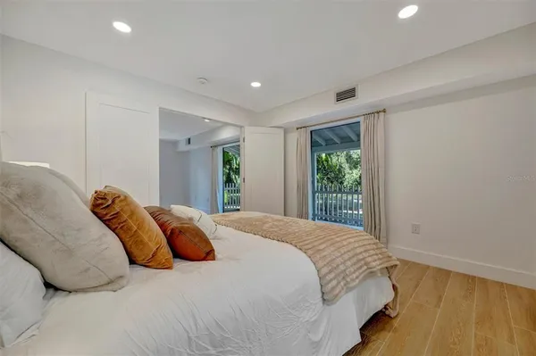 $1,095,000 | 403 Longbow Trail, Osprey, FL 34229