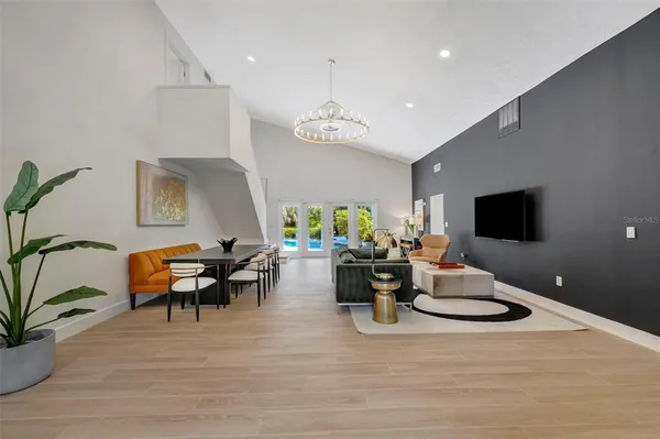 $1,095,000 | 403 Longbow Trail, Osprey, FL 34229