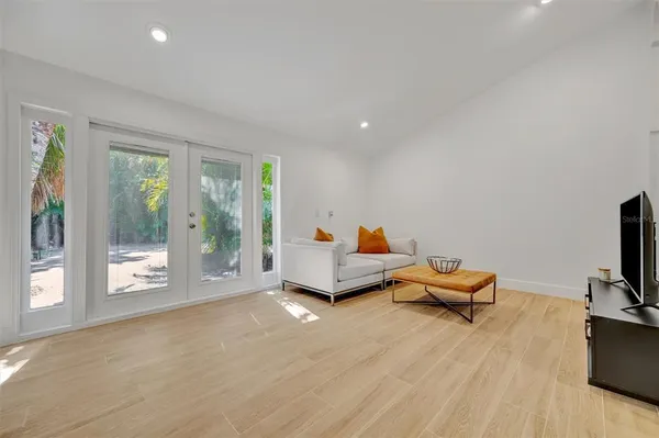 $1,095,000 | 403 Longbow Trail, Osprey, FL 34229