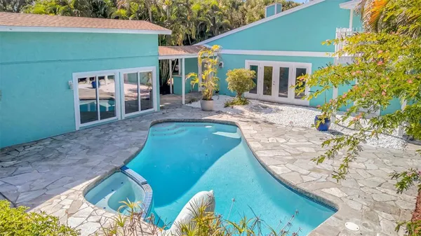 $1,095,000 | 403 Longbow Trail, Osprey, FL 34229