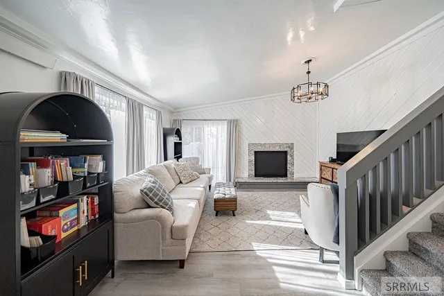 $375,000 | 1969 Ririe Circle, Idaho Falls, ID 83404