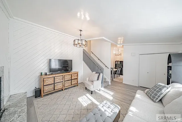 $375,000 | 1969 Ririe Circle, Idaho Falls, ID 83404