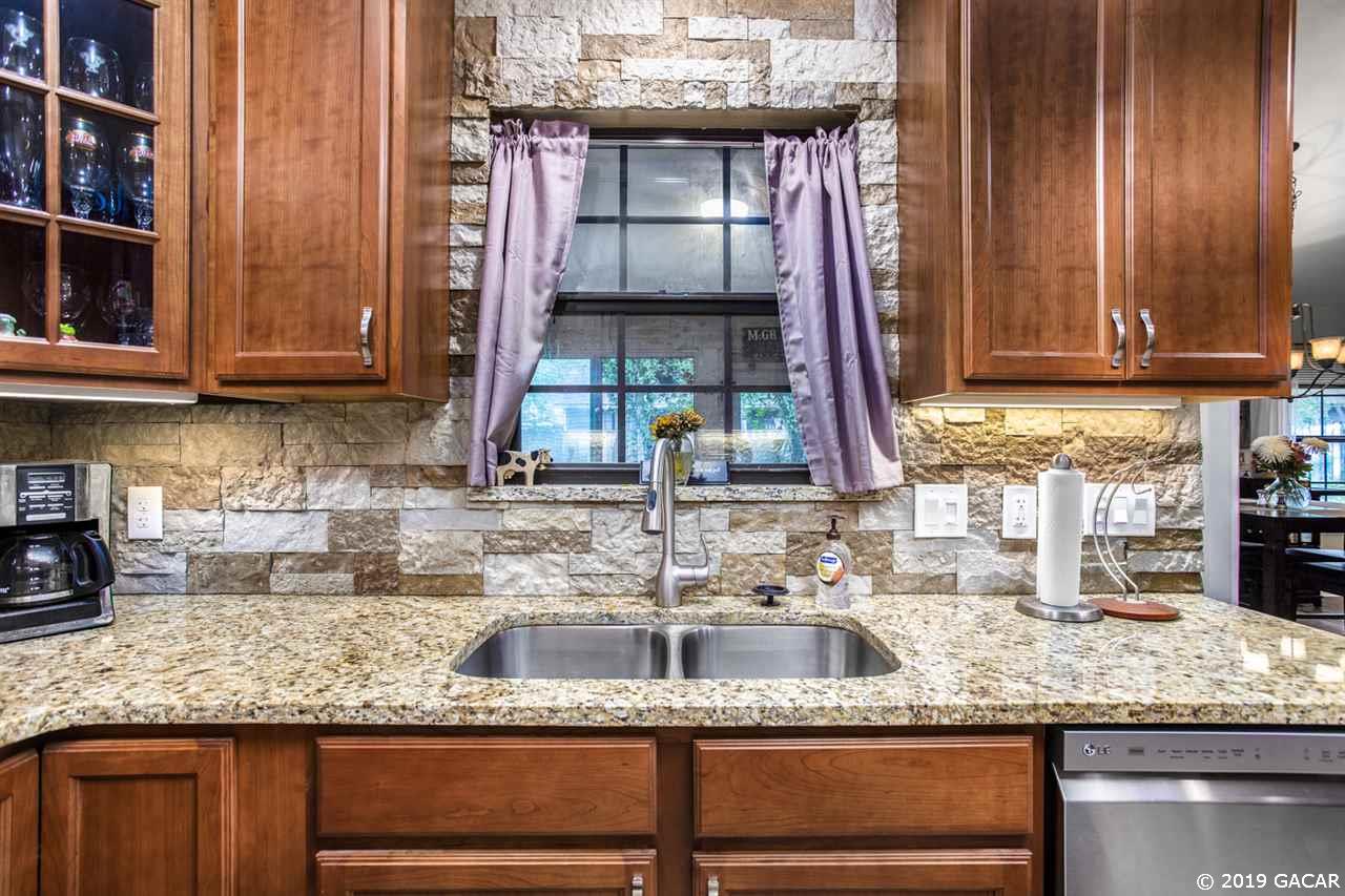 930 Southwest 79 Terrace Gainesville, FL 32607 - Photo 13 of 29 Gallery Image 13