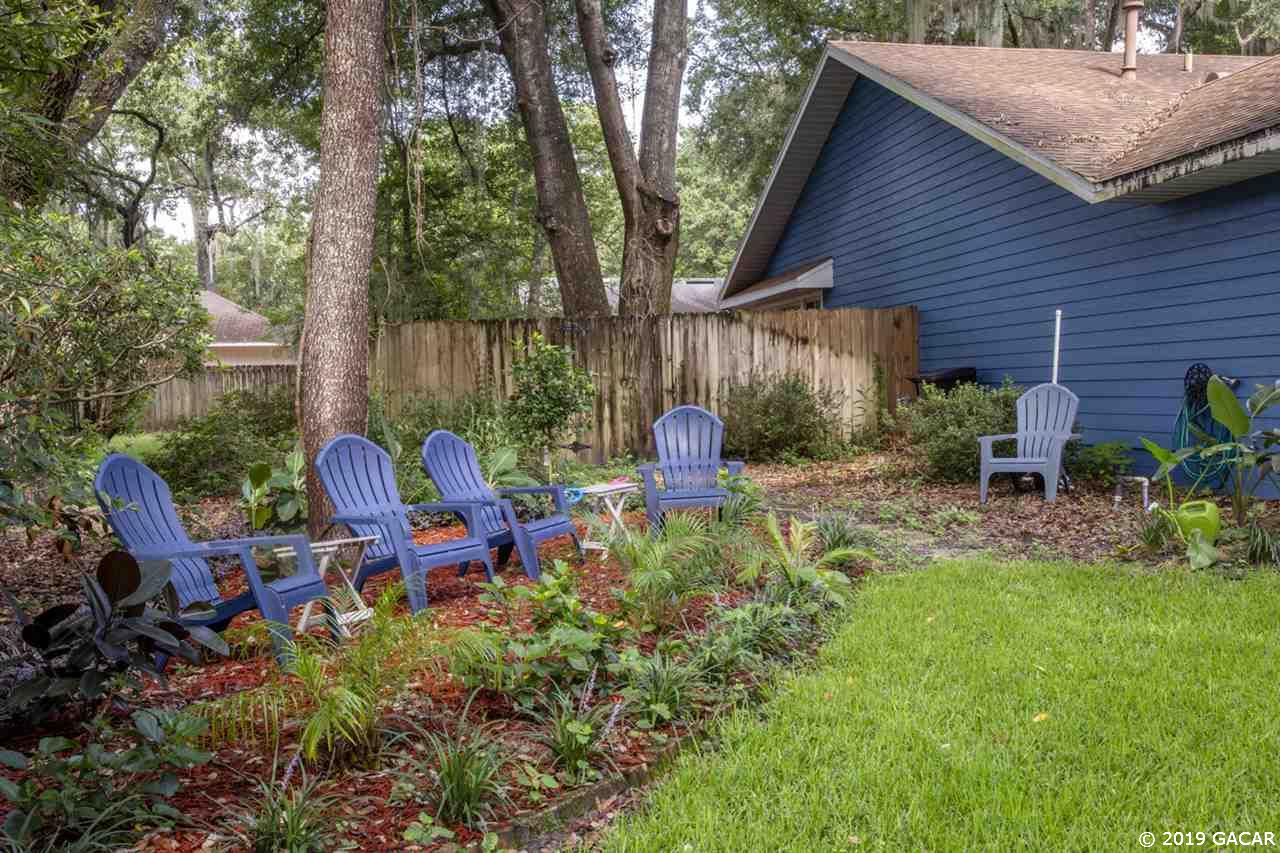 930 Southwest 79 Terrace Gainesville, FL 32607 - Photo 3 of 29 Gallery Image 3