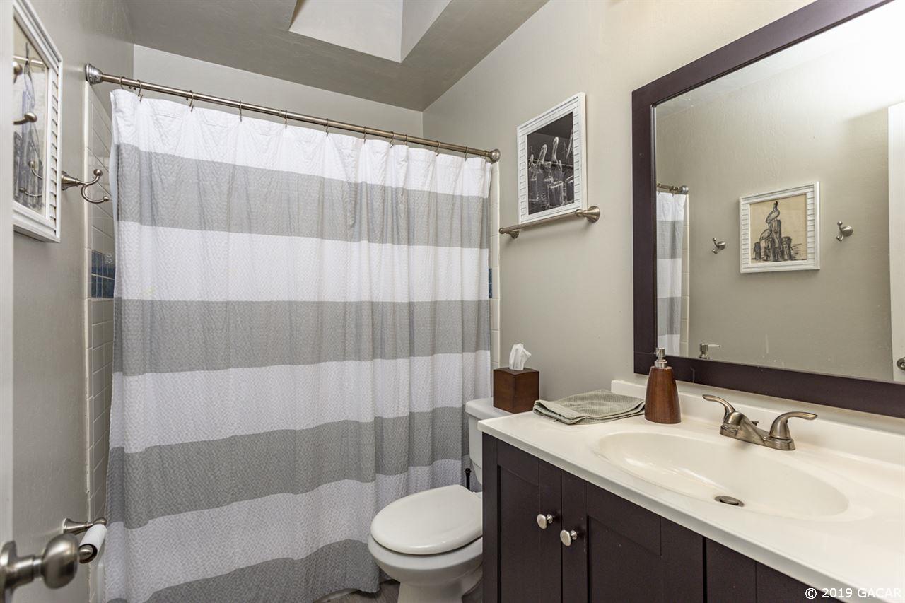 930 Southwest 79 Terrace Gainesville, FL 32607 - Photo 23 of 29 Gallery Image 23