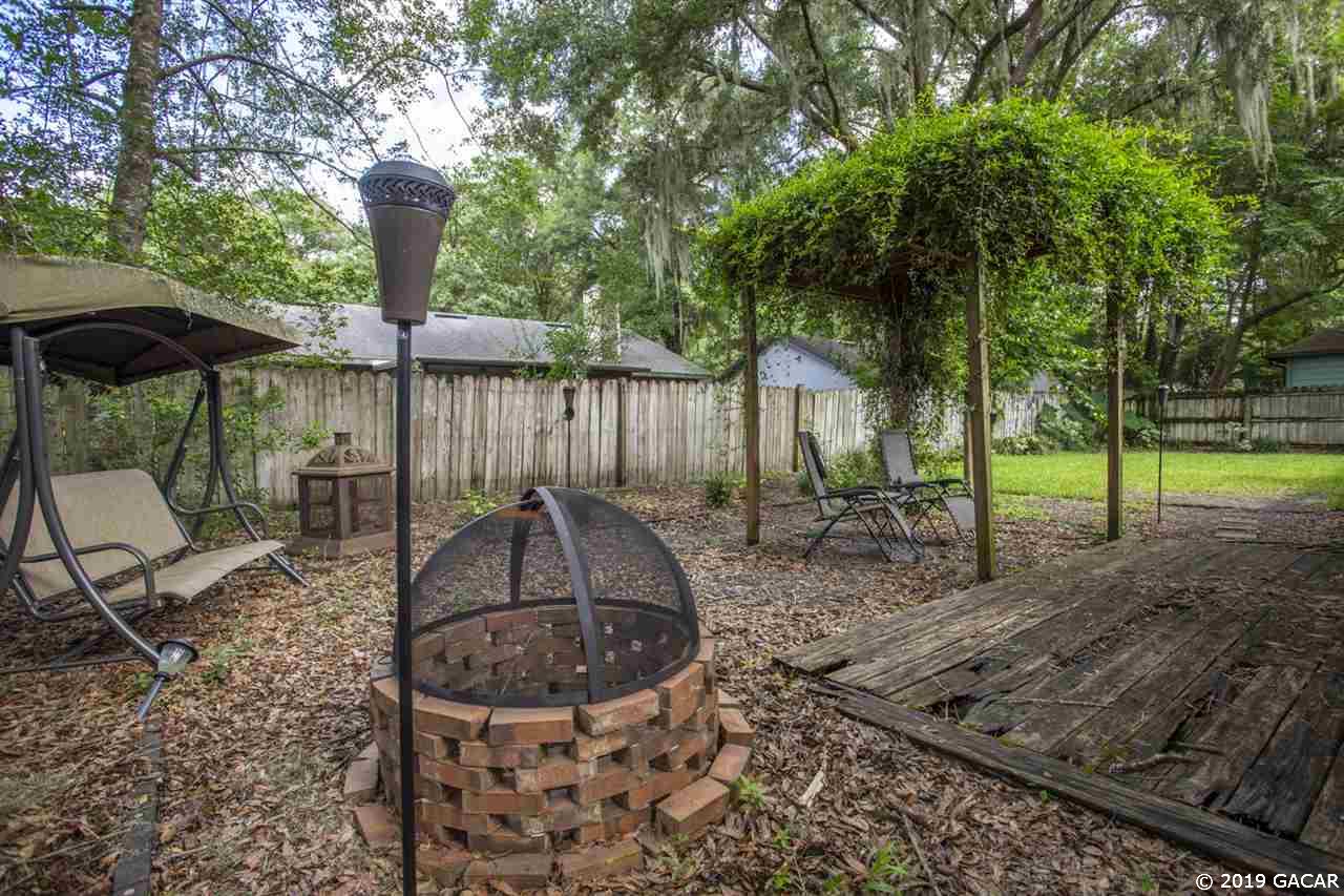 930 Southwest 79 Terrace Gainesville, FL 32607 - Photo 26 of 29 Gallery Image 26