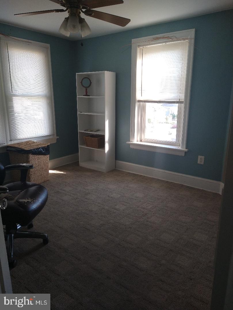 238 Dallas Road Willow Grove, PA 19090 - Photo 13 of 19 Gallery Image 13