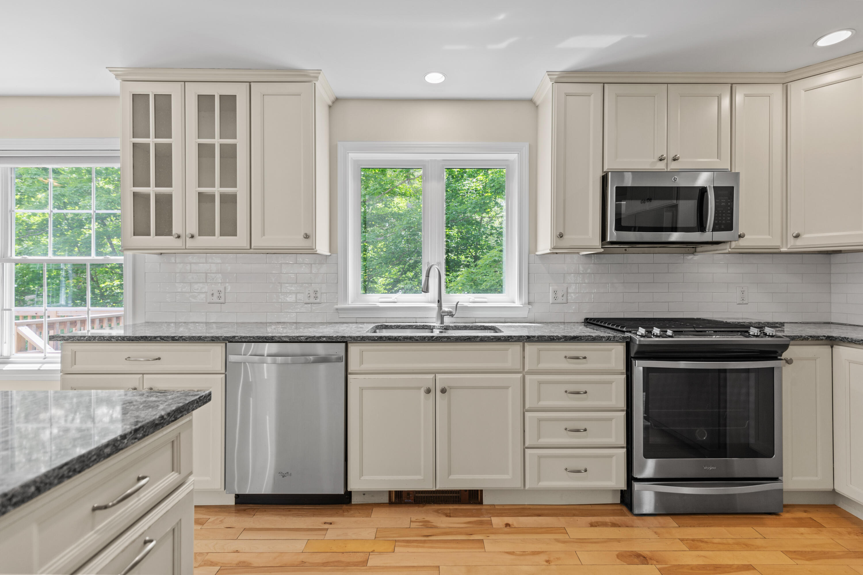 21 Wyman Way Cumberland Center, ME 04021 - Photo 3 of 50 3X0A9914