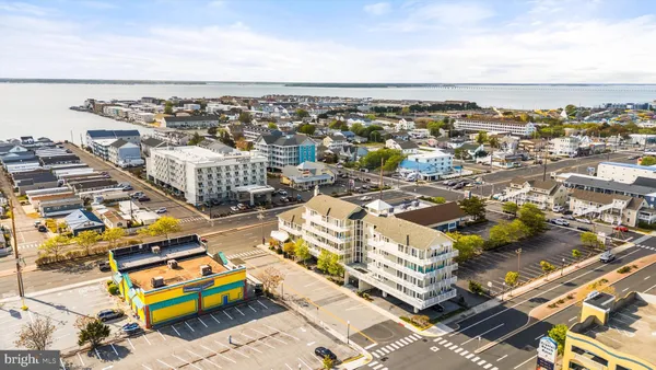$589,000 | 102 25th Street, Unit 302, Ocean City, MD 21842