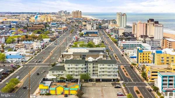 $589,000 | 102 25th Street, Unit 302, Ocean City, MD 21842