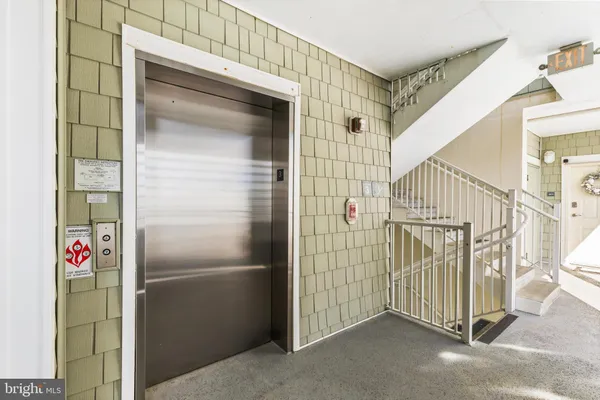 $589,000 | 102 25th Street, Unit 302, Ocean City, MD 21842