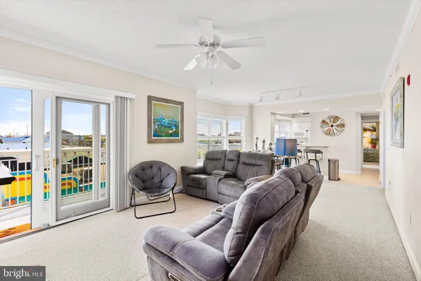 $589,000 | 102 25th Street, Unit 302, Ocean City, MD 21842