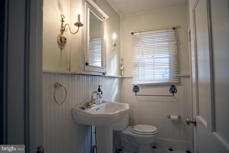 18945 Preston Road Hagerstown, MD 21742 - Photo 17 of 22 Bath