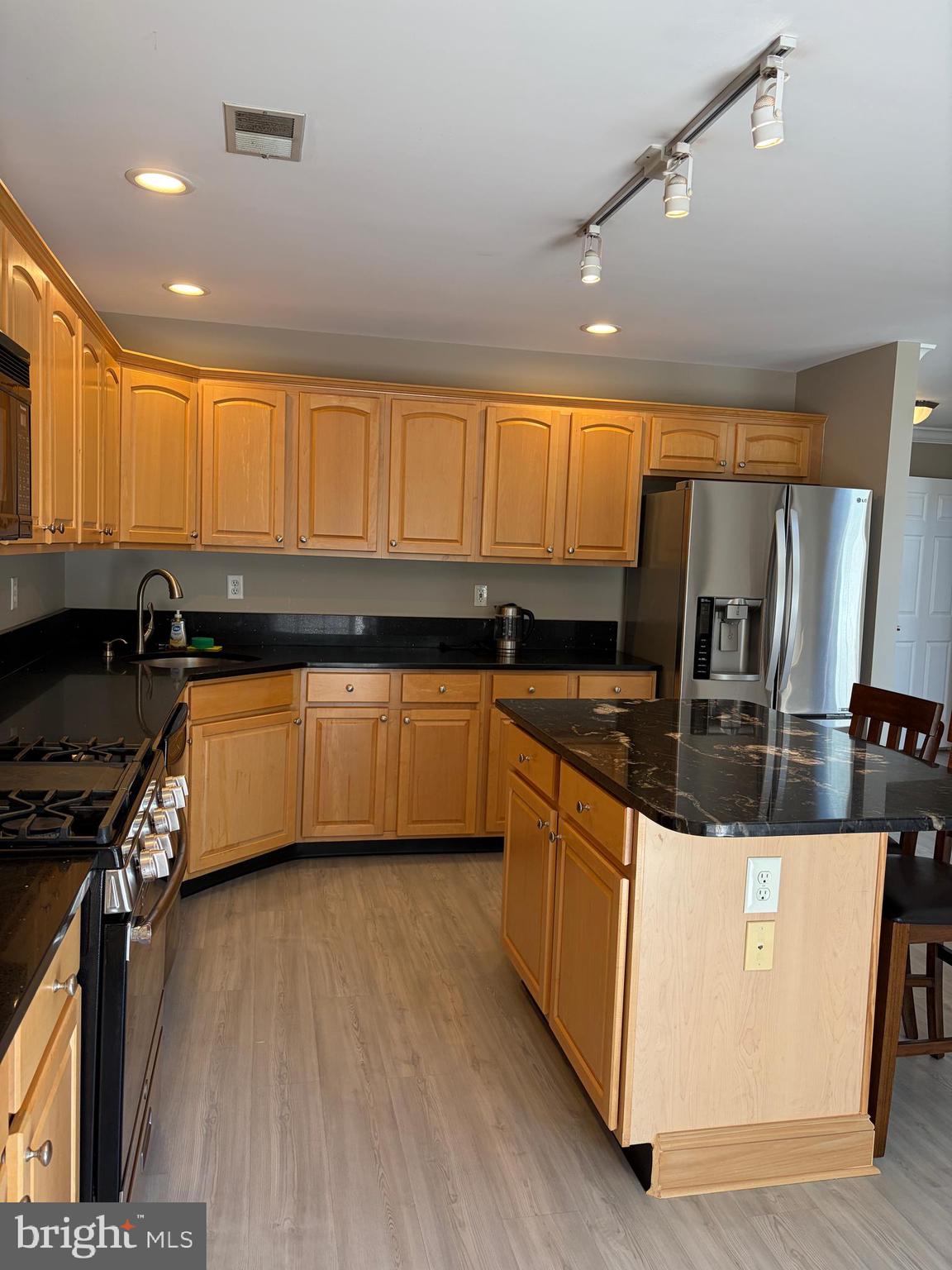 139 Coburn Road Pennington, NJ 08534 - Photo 10 of 24 Kitchen