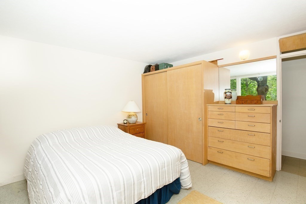 195 Rolling Acres Road Lunenburg, MA 01462 - Photo 24 of 32 Gallery Image 24