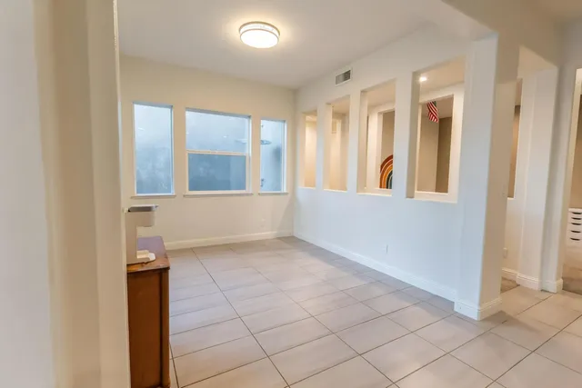 $725,000 | 2051 Sierra Avenue, Clovis, CA 93611