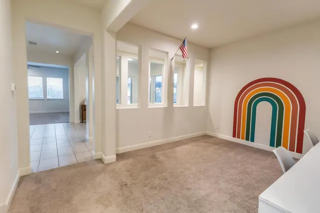 $725,000 | 2051 Sierra Avenue, Clovis, CA 93611