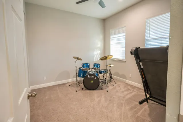 $725,000 | 2051 Sierra Avenue, Clovis, CA 93611