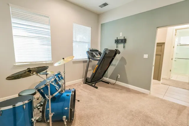 $725,000 | 2051 Sierra Avenue, Clovis, CA 93611