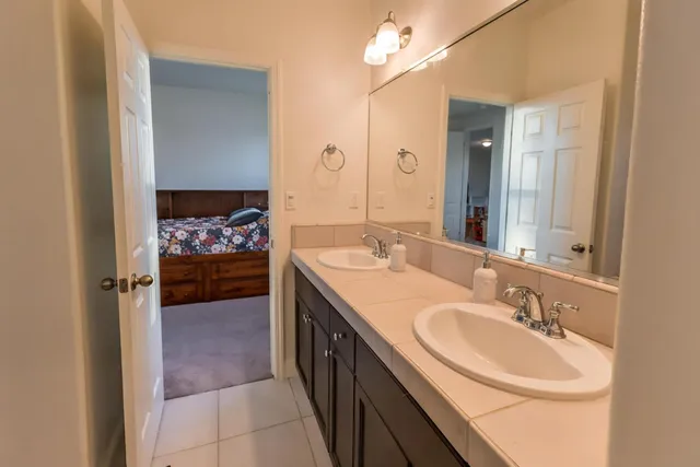 $725,000 | 2051 Sierra Avenue, Clovis, CA 93611