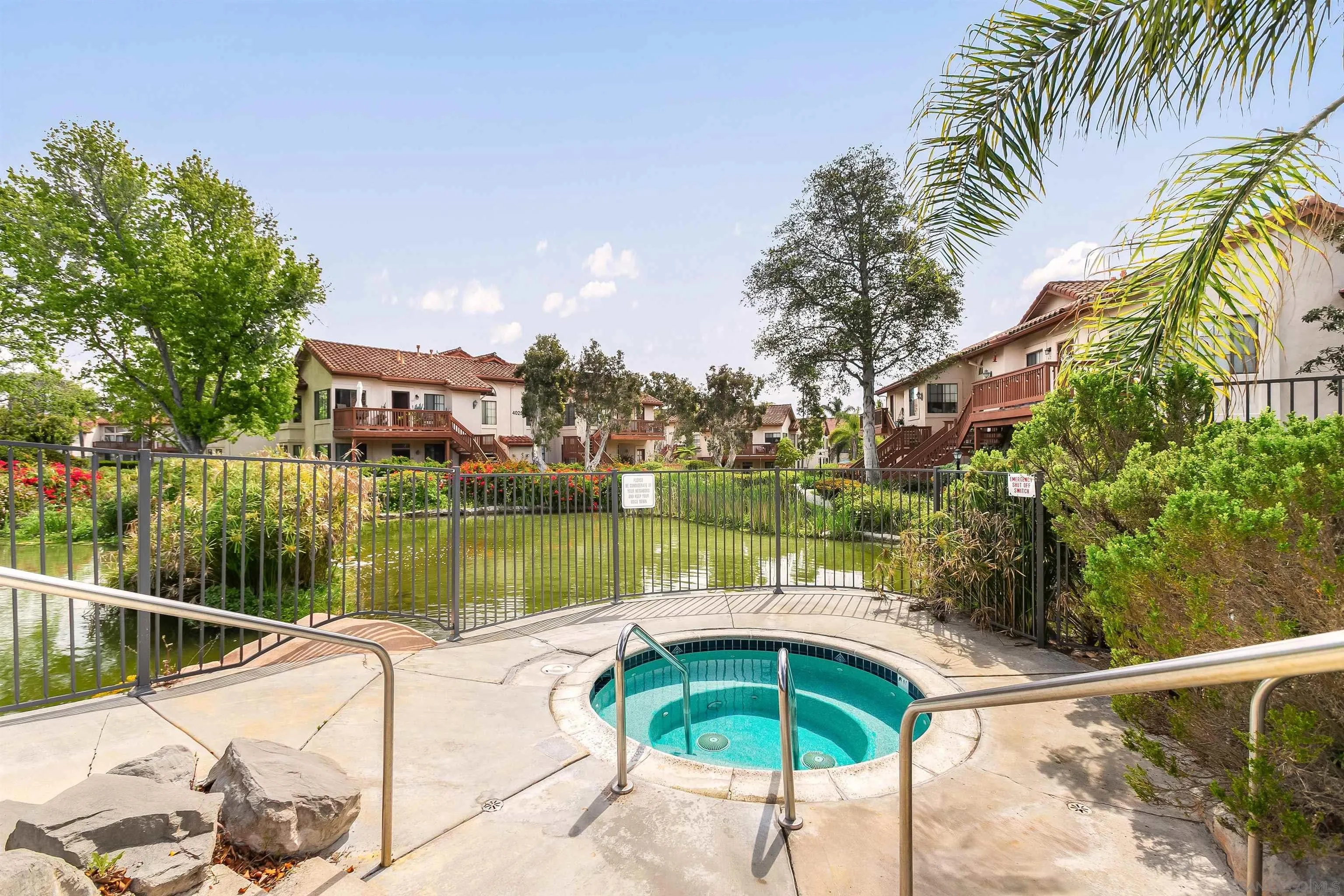 4049 Carmel View Road, Unit 82 San Diego, CA 92130 - Photo 30 of 33