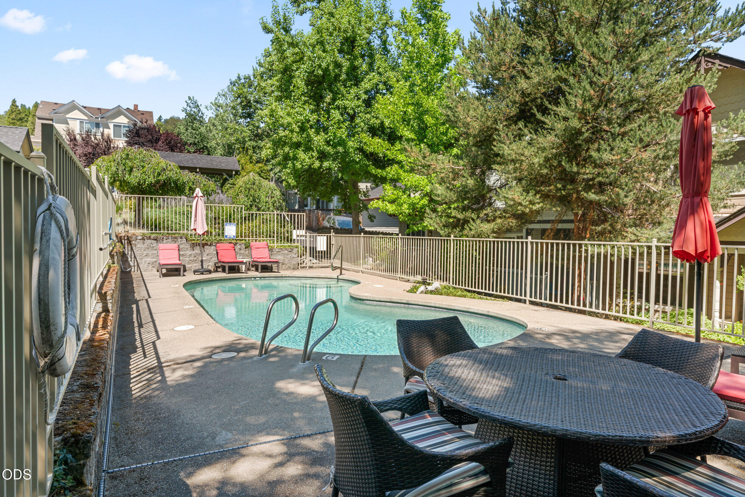 426 Chestnut Street Ashland, OR 97520 - Photo 28 of 31