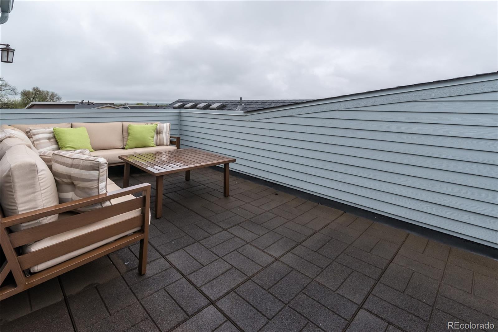 4624 Sunnyside Place Boulder, CO 80301 - Photo 28 of 40 a view of sitting area with furniture