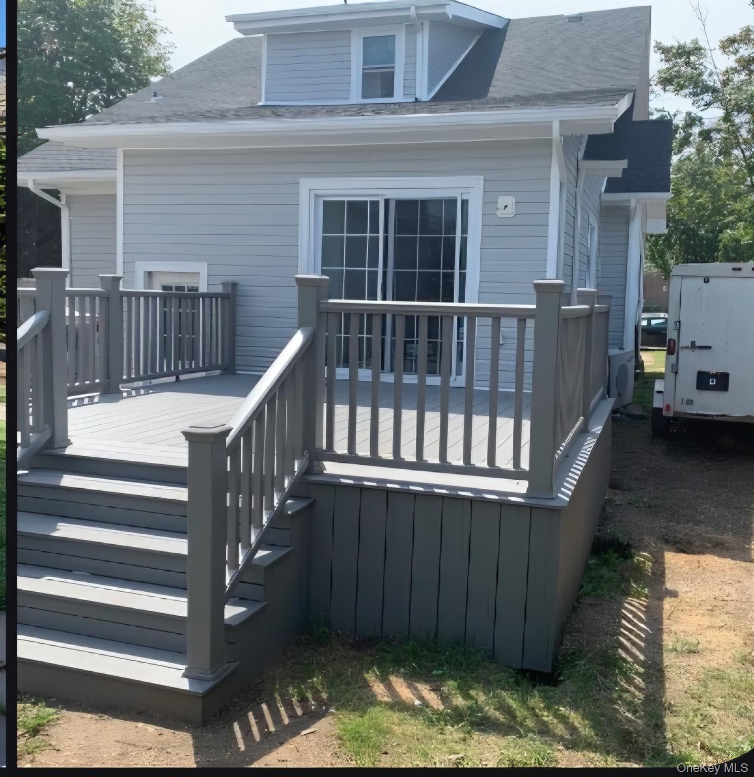 16 Trinity Place Hewlett, NY 11557 - Photo 28 of 34