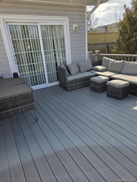 16 Trinity Place Hewlett, NY 11557 - Photo 33 of 34