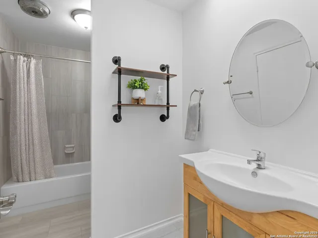 $249,000 | 4410 Pebble Hill, San Antonio, TX 78217