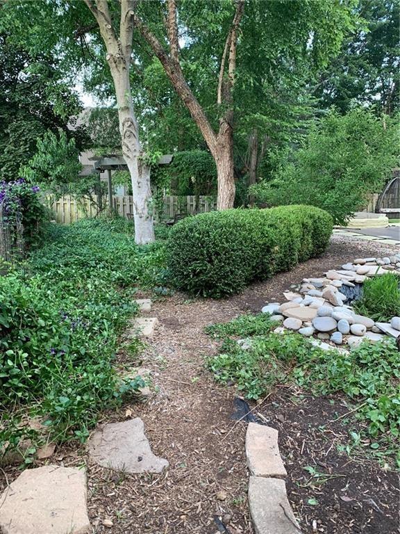12909 Reeder Street Overland Park, KS 66213 - Photo 34 of 35