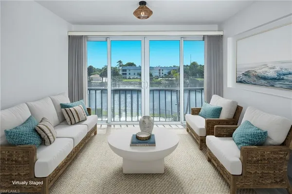 $349,500 | 3100 Binnacle Drive, Unit 305, Naples, FL 34103