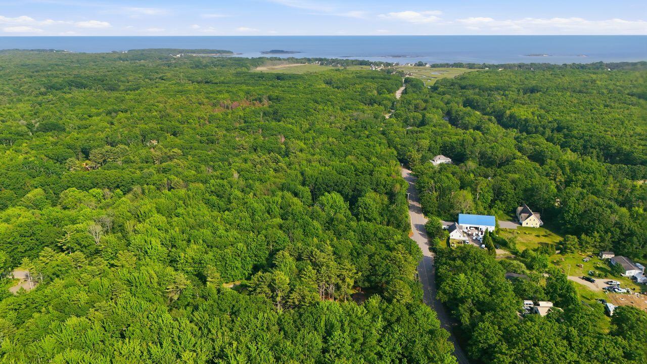352 Goose Rocks Road Kennebunkport, ME 04046 - Photo 11 of 18 DJI_20260610170748_0164_D
