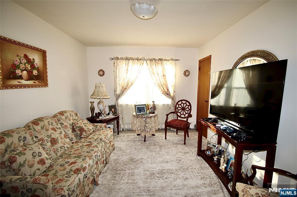 182 Main Street Garfield, NJ 07026 - Photo 4 of 22