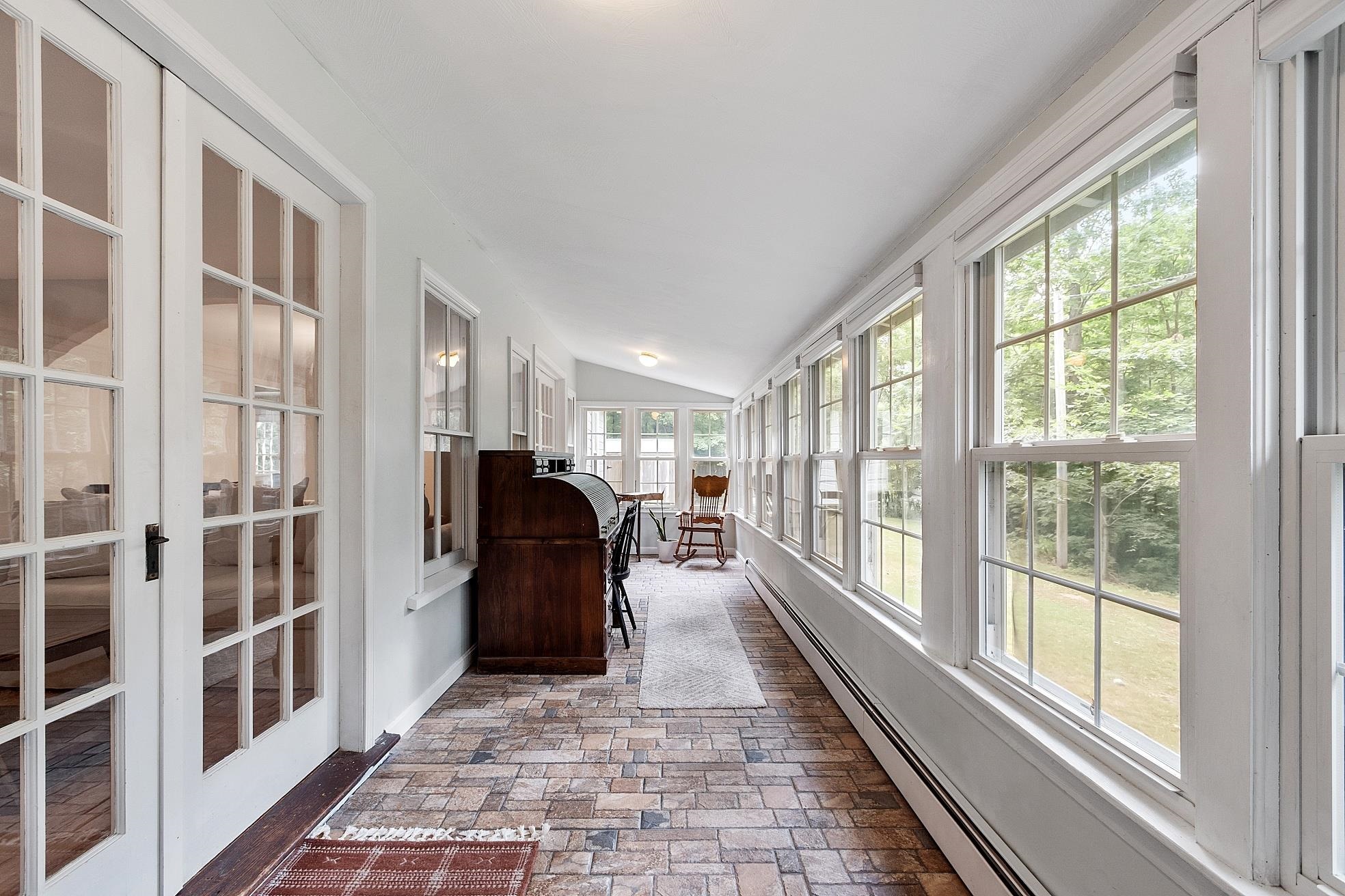 7 Beaver Lake Road Derry, NH 03038 - Photo 31 of 36