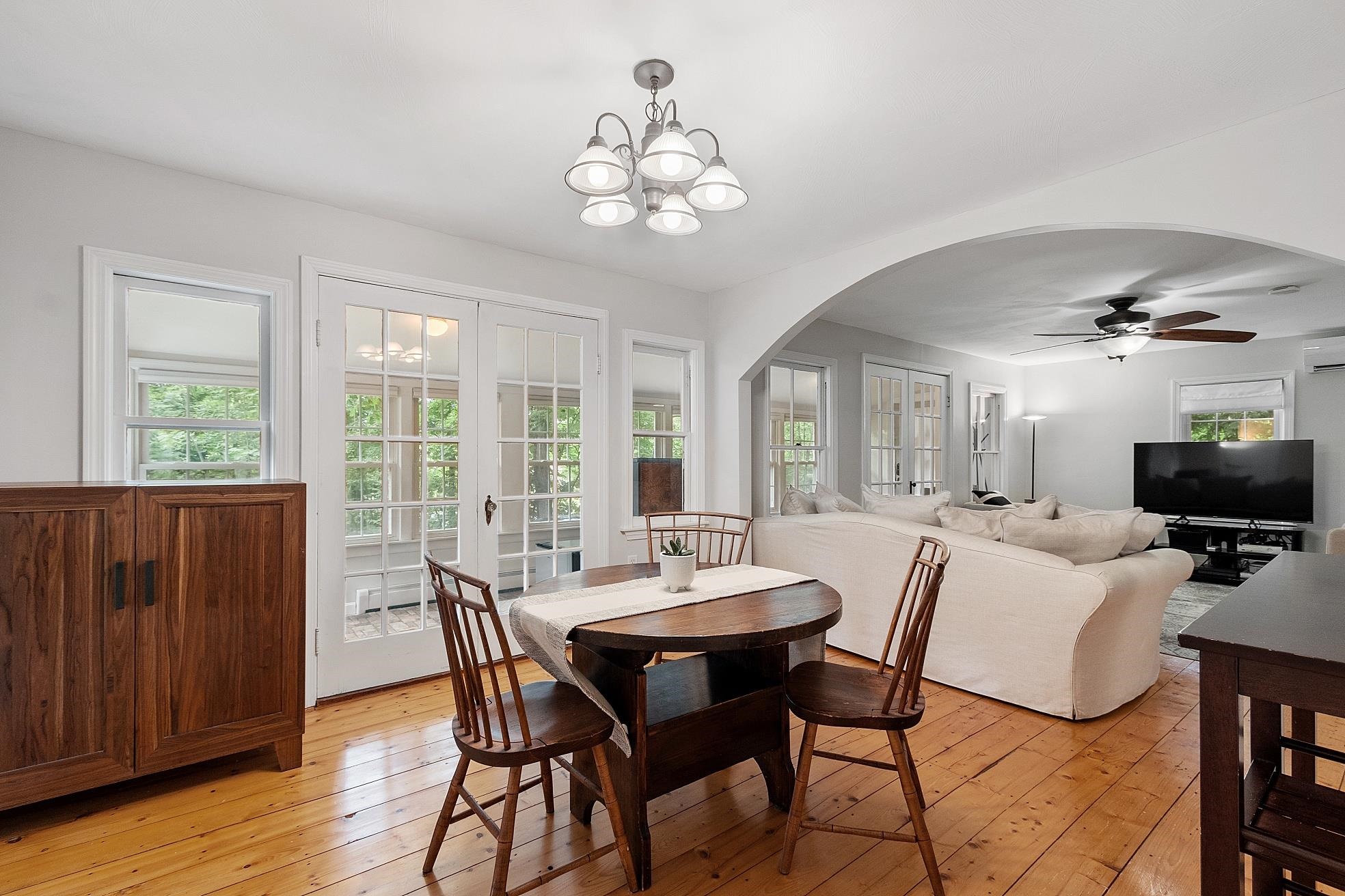 7 Beaver Lake Road Derry, NH 03038 - Photo 4 of 36