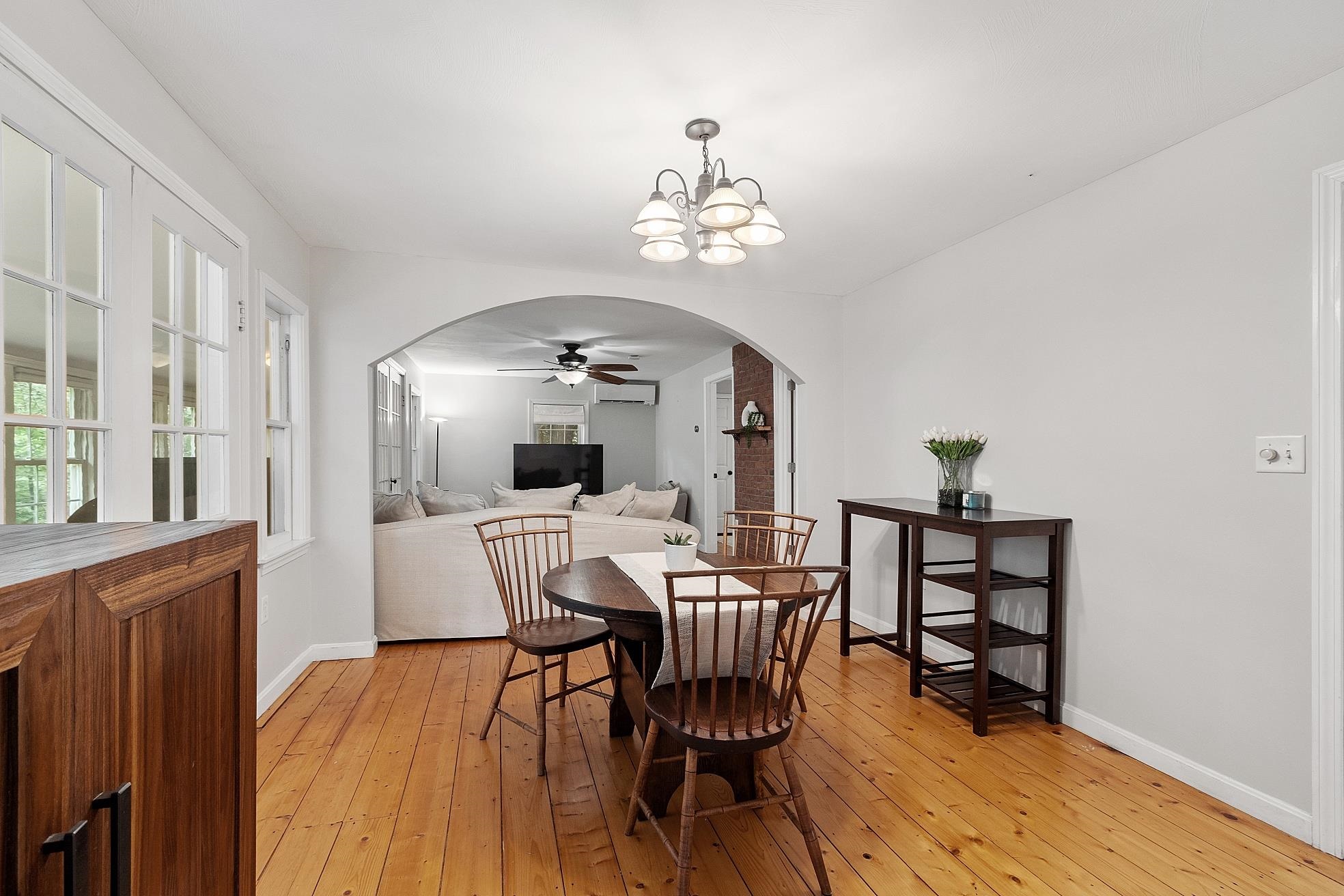 7 Beaver Lake Road Derry, NH 03038 - Photo 5 of 36