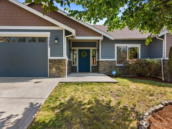 $799,988 | 7523 Broadway, Everett, WA 98203