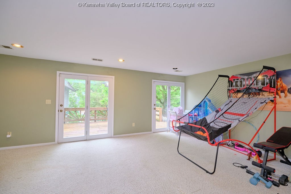 1014 Highland Road Charleston, WV 25302 - Photo 23 of 37 Gallery Image 23