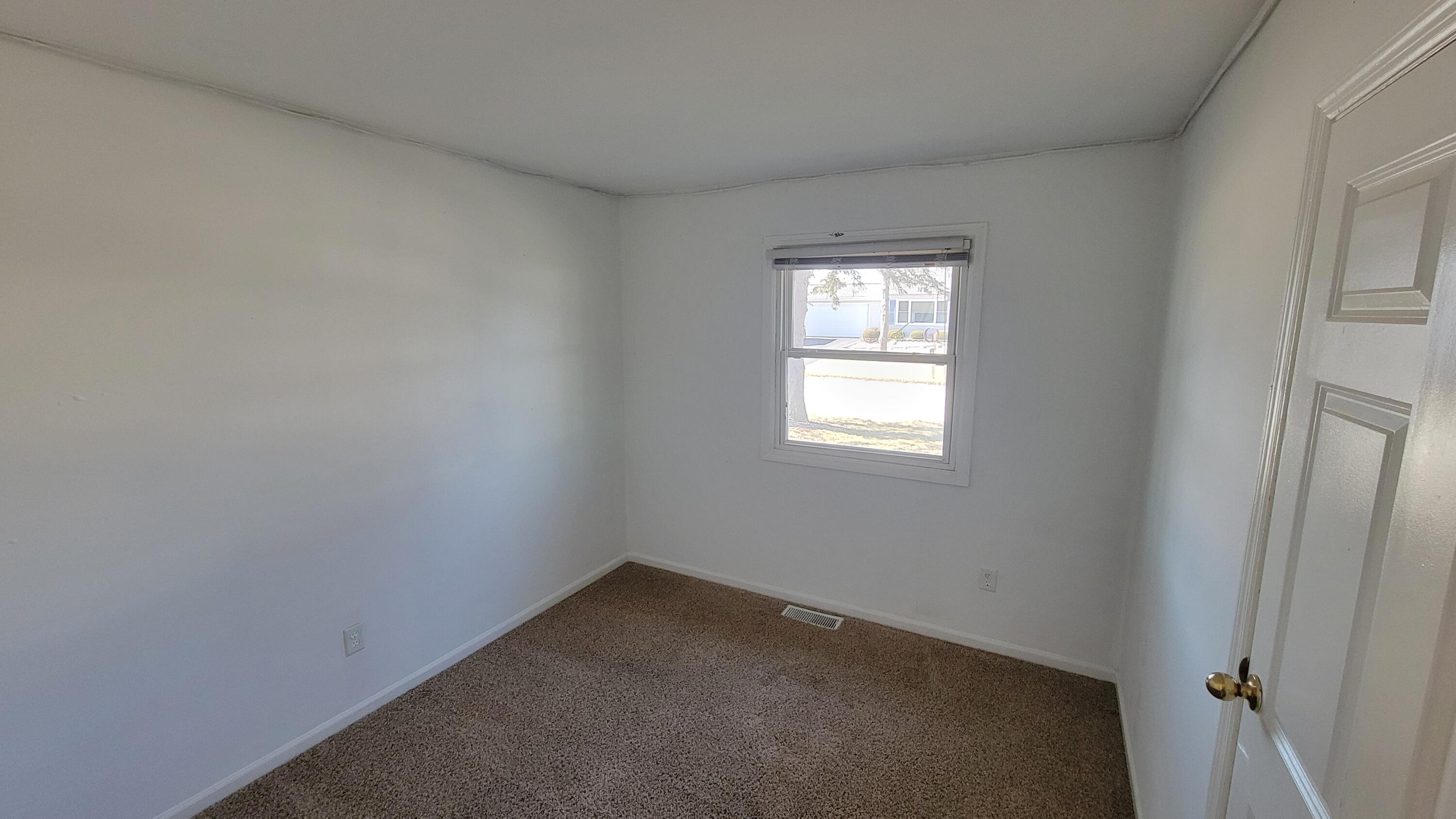 627 Oxford Road Valparaiso, IN 46385 - Photo 12 of 14 3000x1687