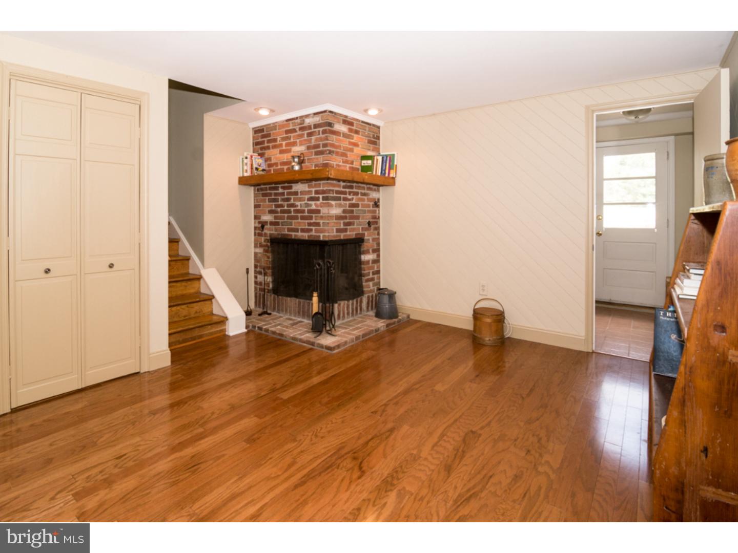 1255 Creek Road Furlong, PA 18925 - Photo 13 of 25 Family Room