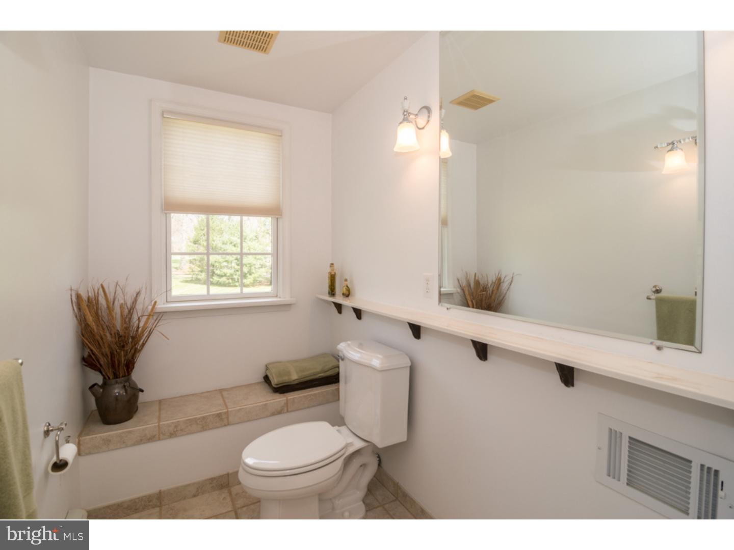 1255 Creek Road Furlong, PA 18925 - Photo 19 of 25 Bathroom