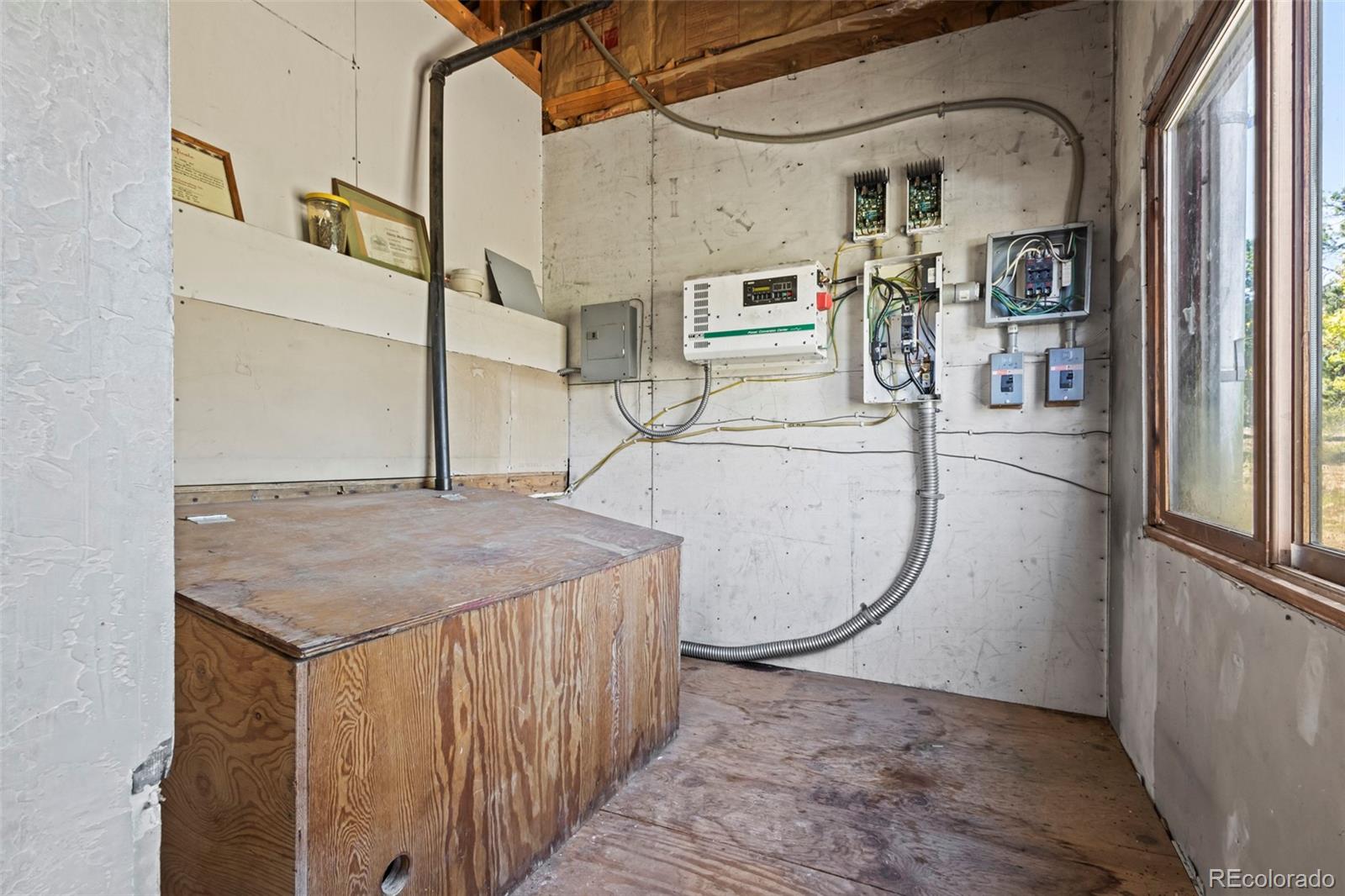 719 Miners Candle Road Idaho Springs, CO 80452 - Photo 24 of 50 a view of a hardwood & utility room