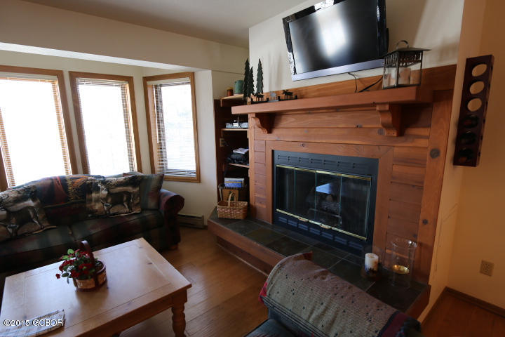 21 Kings Crossing Road, Unit 307 Winter Park, CO 80482 - Photo 5 of 19 Gas Fireplace